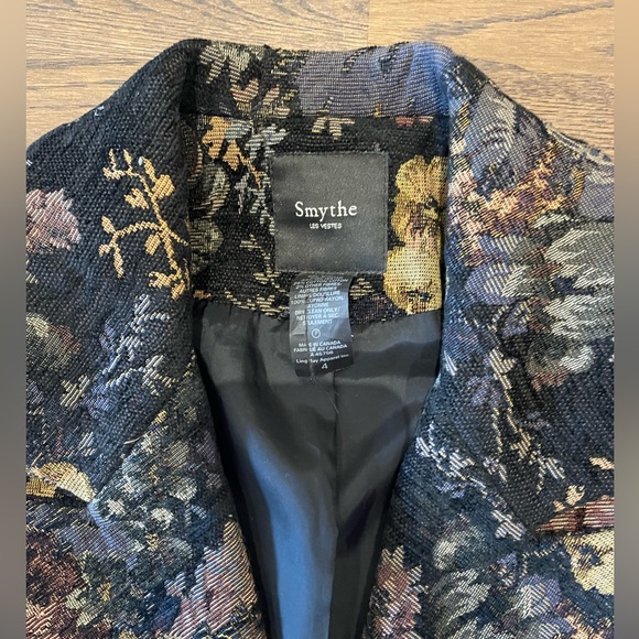 Smythe Les Vestes Opera Coat Size 4 in Tapestry Floral - Picture 2 of 10